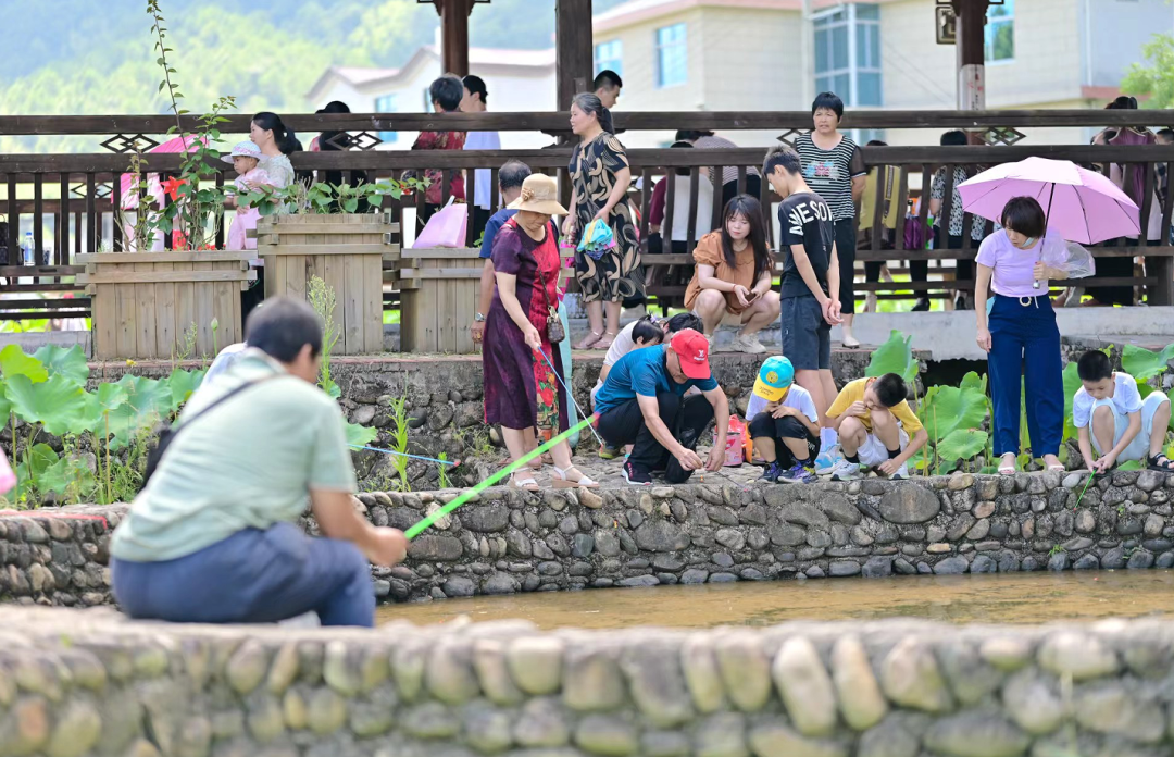 塘前鄉(xiāng)開辟的親子樂園。連城縣委組織部供圖